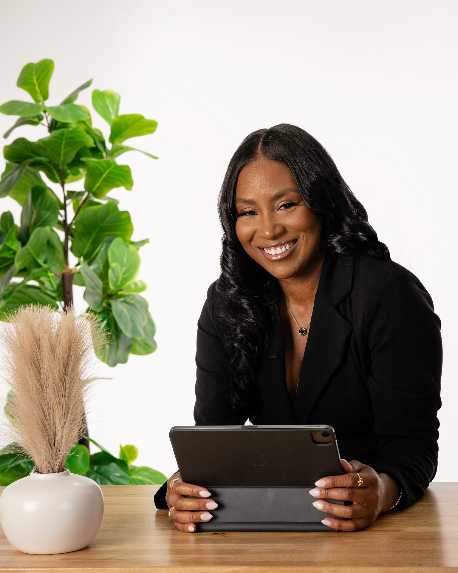 Ashley Gonzalez, real estate advisor
